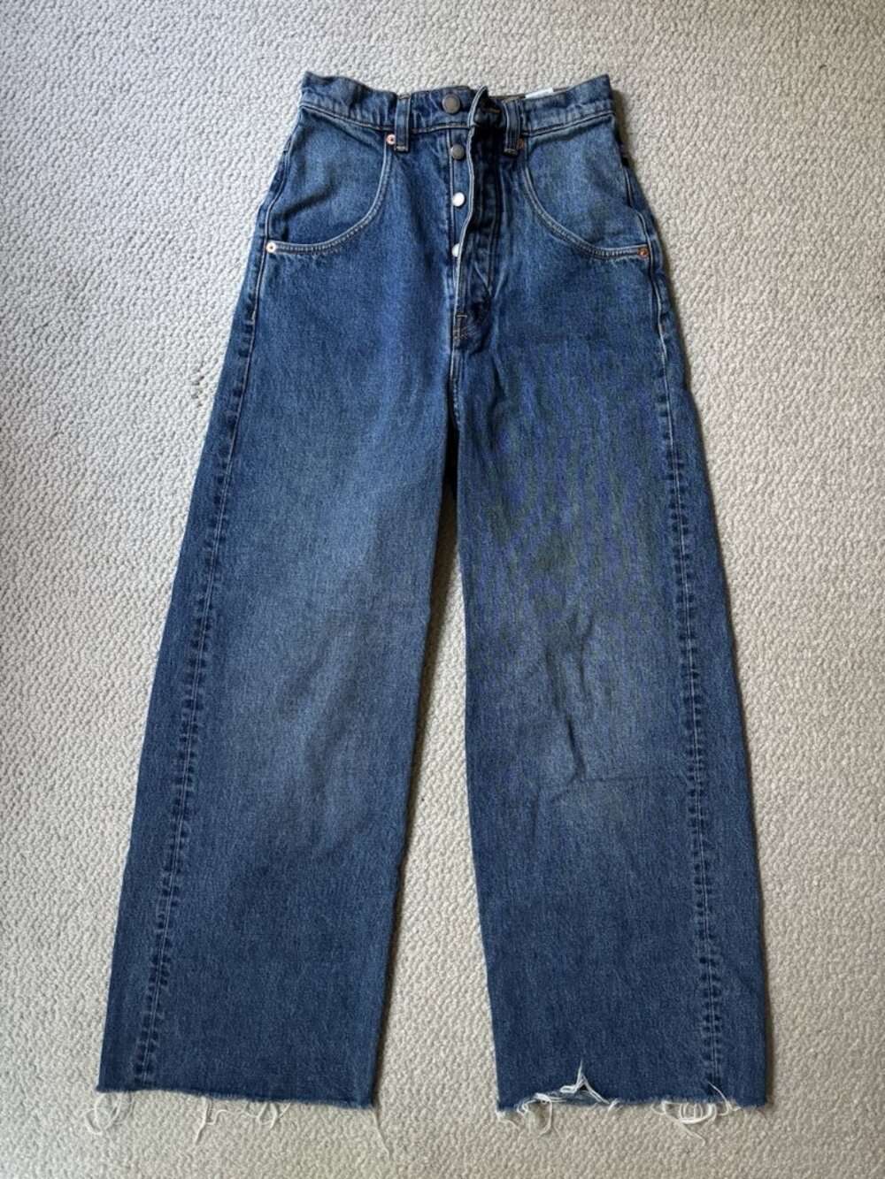 & Other Stories Vintage-Wash Straight-Leg Jeans, size 26